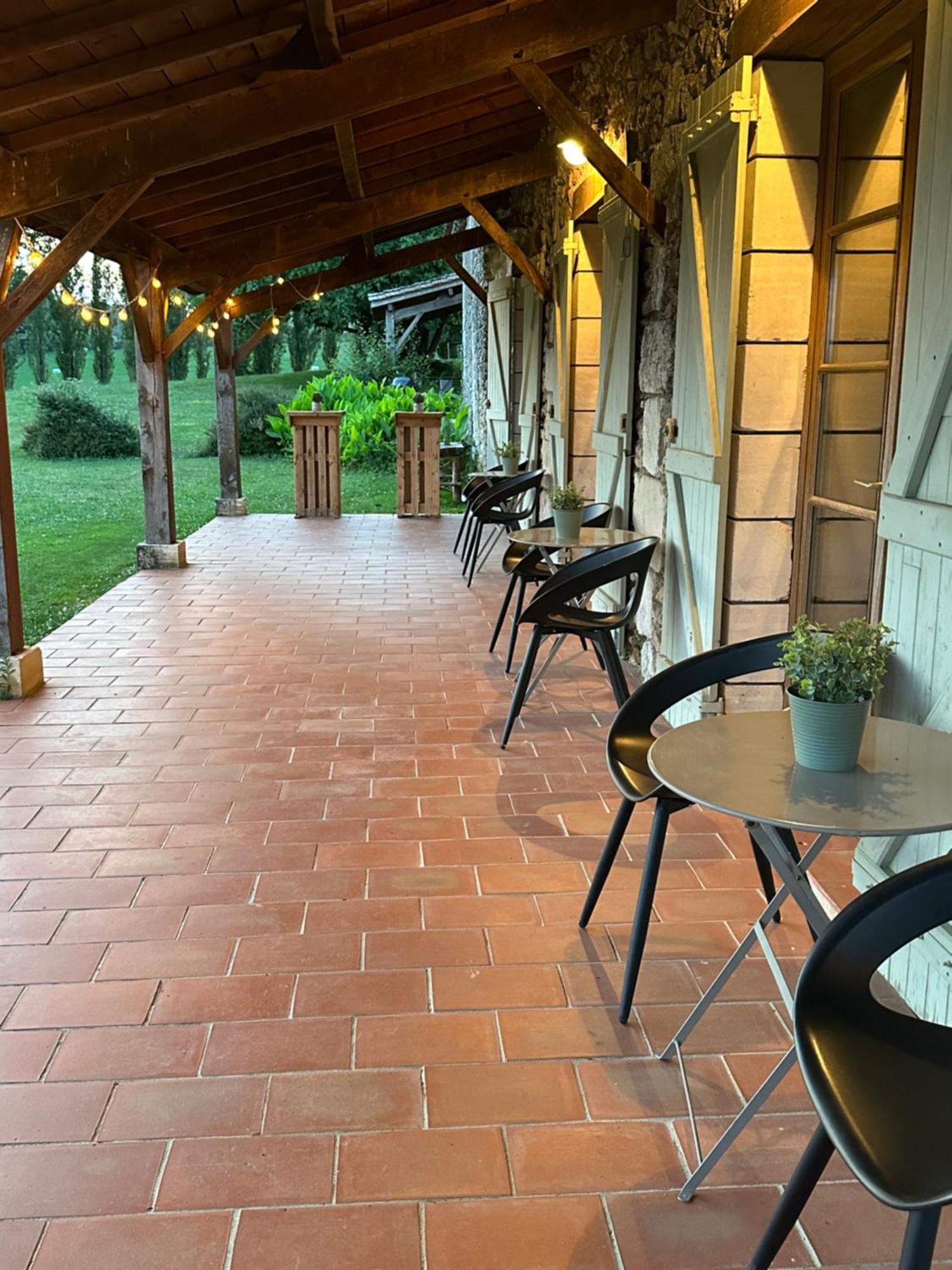 Gites Boutique Villamblard Exterior photo