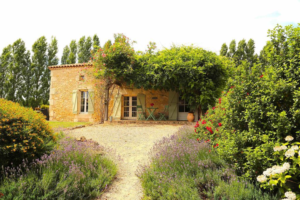 Gites Boutique Villamblard Exterior photo